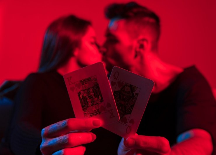 Esports Live Score section showing Mobile Legends Pro League and Free Fire tournaments on casino togel